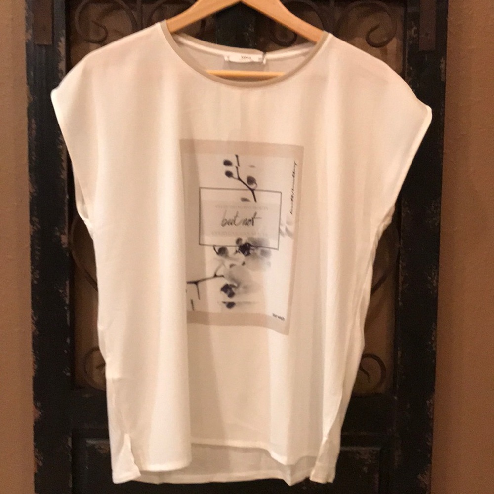 Drapey Graphic Tee